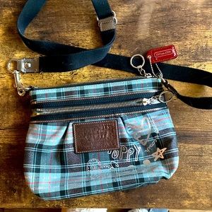 Authentic poppy coach purse